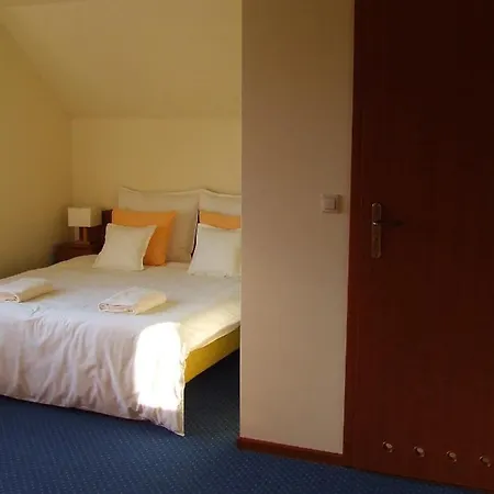 Maya Bed and Breakfast *