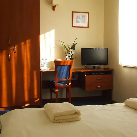 Bed & Breakfast Maya Brodnica Dolna