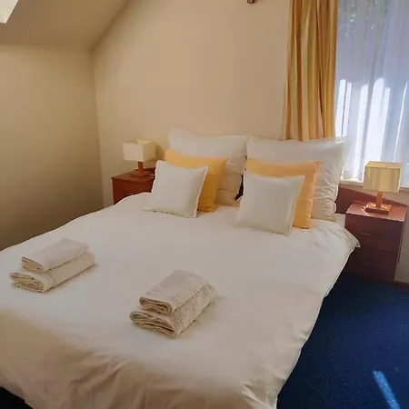 Maya Bed and Breakfast *