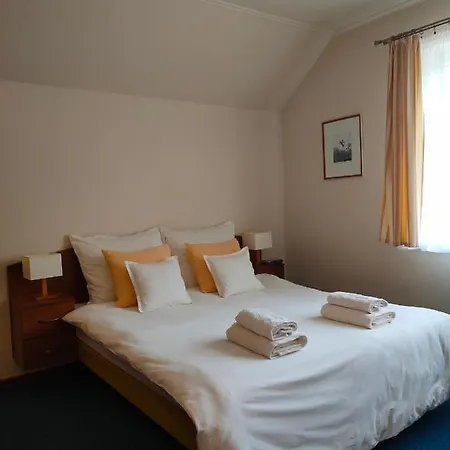 Maya Bed and Breakfast Brodnica Dolna