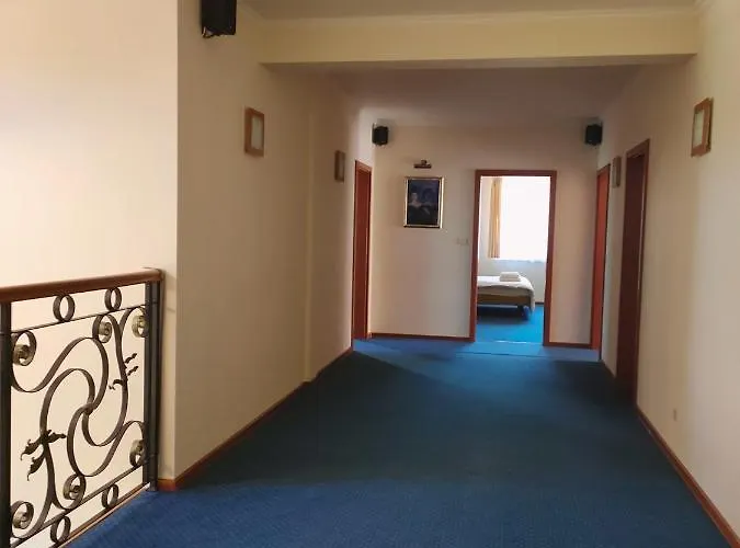 Bed & Breakfast Maya Brodnica Dolna